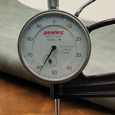 Snow Frosted Knitted PVC Material Leather 0.6mm Thickness For Packaging Box